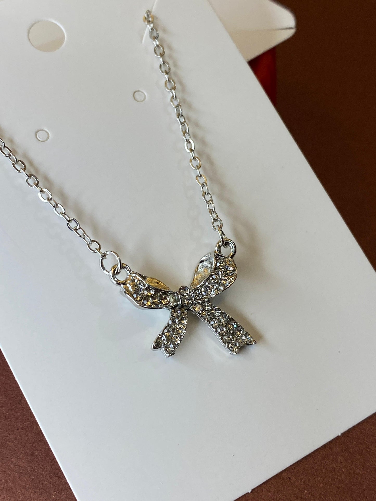 Bow Necklace