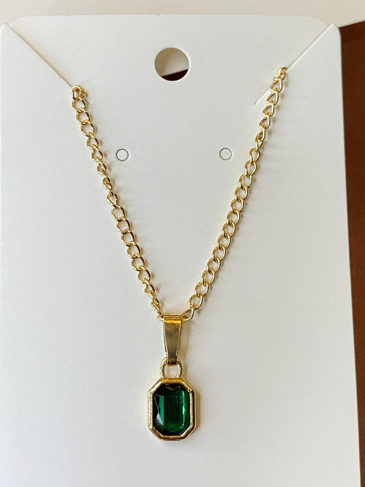 Emerald-green-necklace